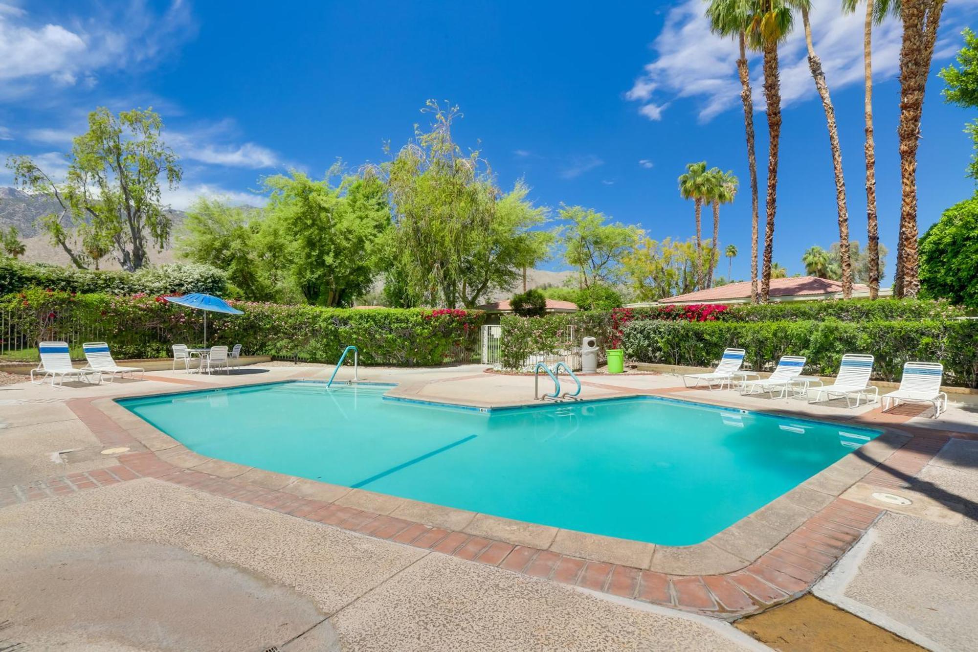 Sunny Palm Springs Haven Fenced Patio, 6 Pools! Apartment Exterior foto